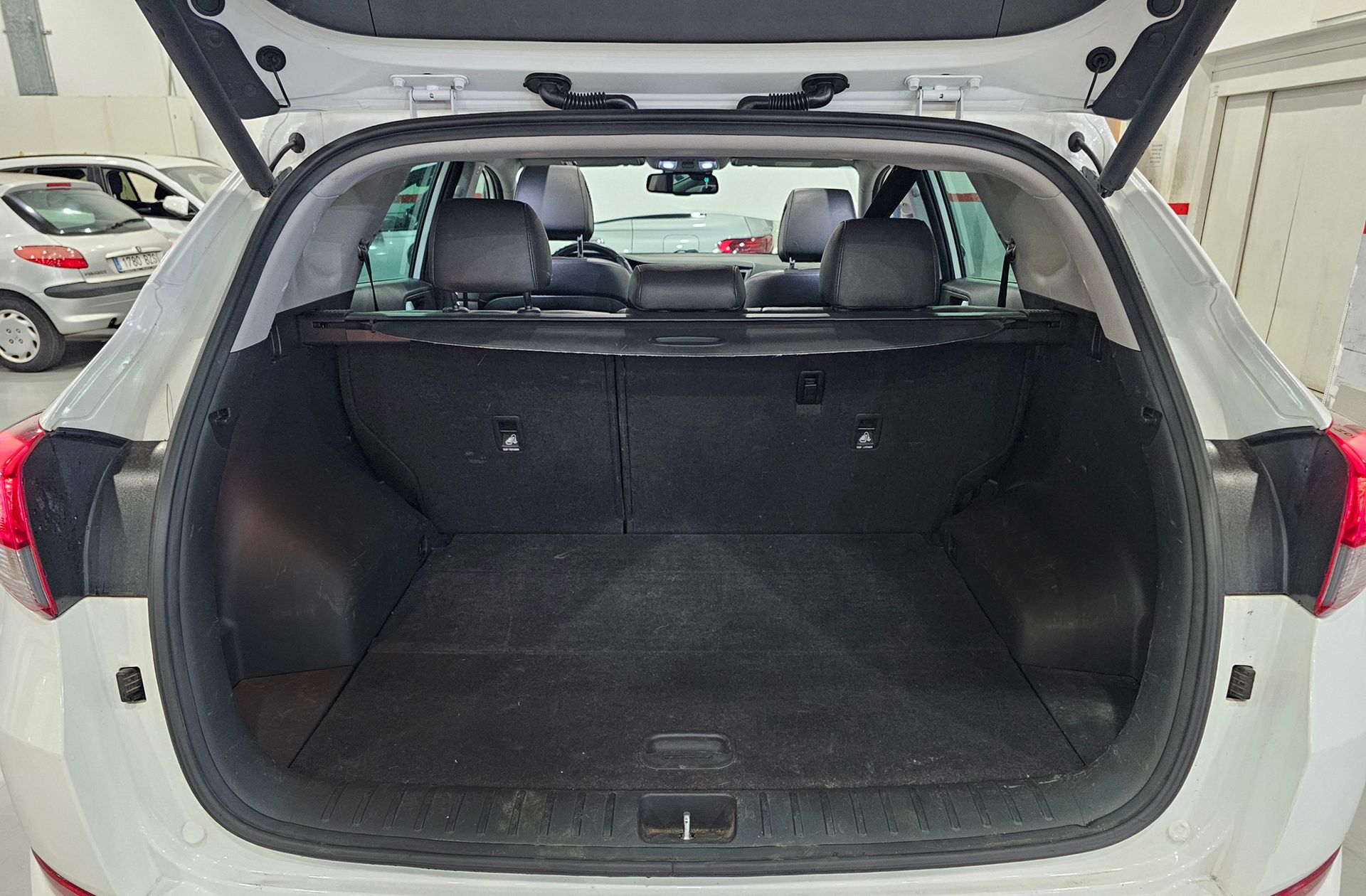 Hyundai Tucson 1.7 CRDi BlueDrive Style DCT 4x2 - foto 19