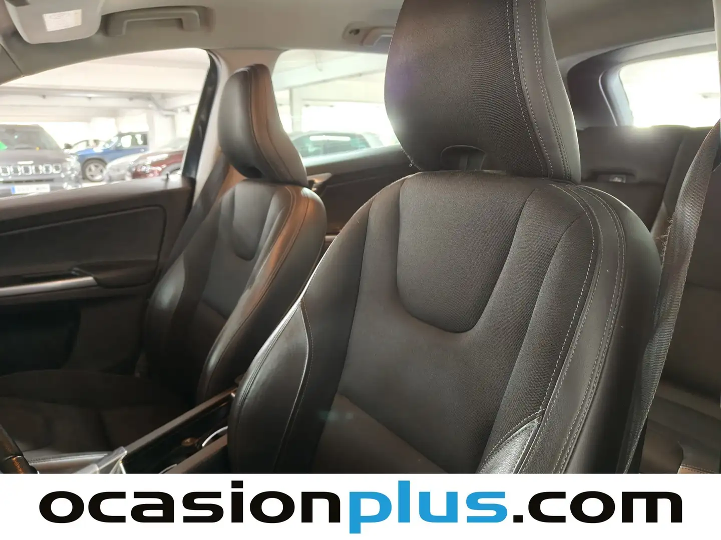 Foto Volvo XC60 Volvo XC60 D3 Momentum Auto (150 CV)