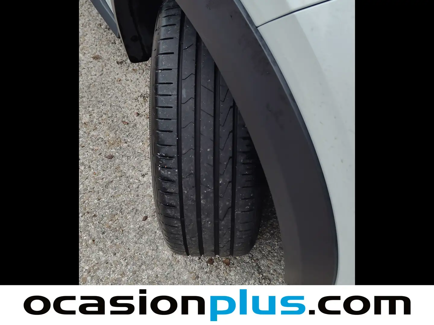 Foto Nissan JUKE Nissan Juke DIG-T N-Connecta 4x2 DCT (114 CV)