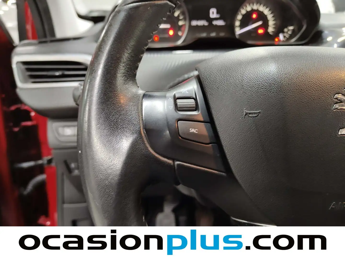 Foto Peugeot 2008 Peugeot 2008 PureTech Signature  (82 CV)