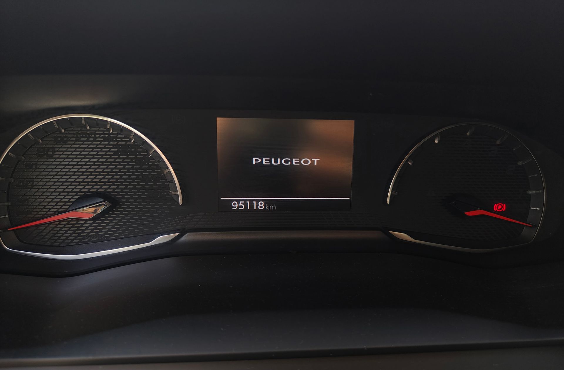 Peugeot 208 PureTech 100 Allure - foto 8