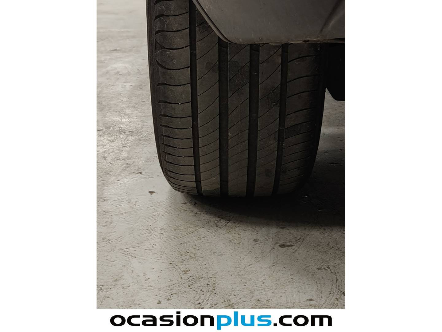 Foto Peugeot 5008 Peugeot 5008 PureTech 130 S&S Allure Pack EAT8 (130 CV) 7 plazas