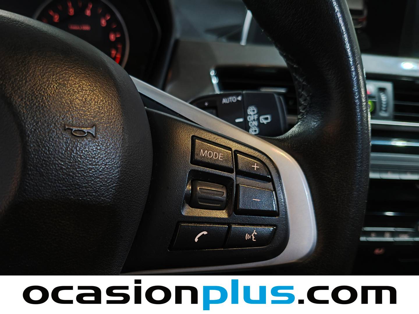 Foto BMW X1 BMW X1 sDrive18i (136 CV)