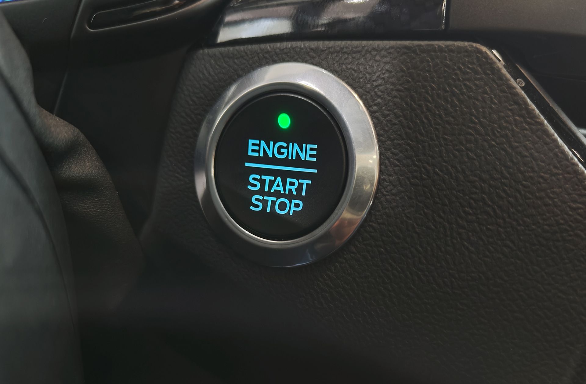 Ford Focus 2.3 EcoBoost ST 3 - foto 34