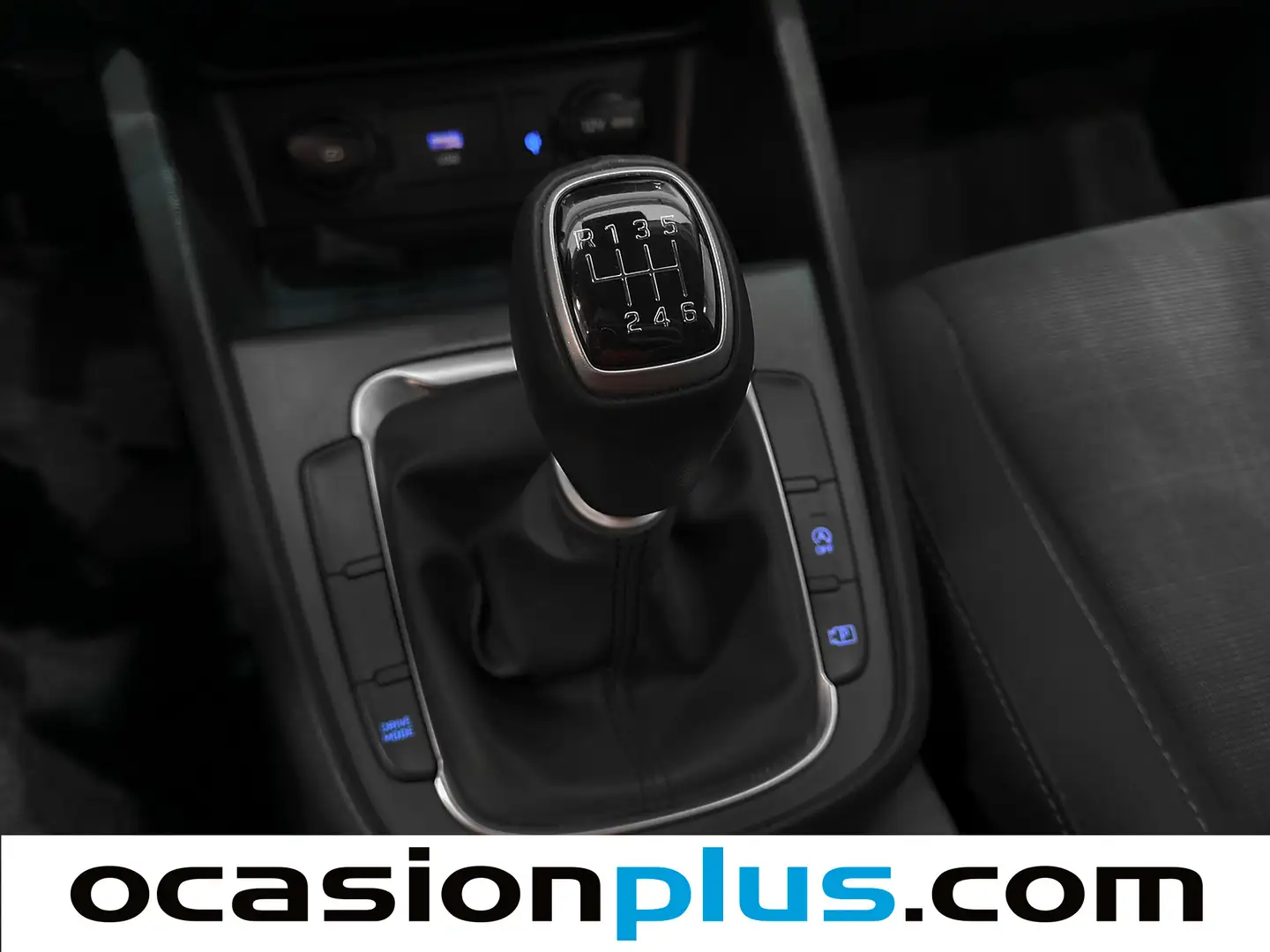 Foto Hyundai Kona Hyundai Kona 1.0 TGDi 48V Tecno 4x2 (120 CV)