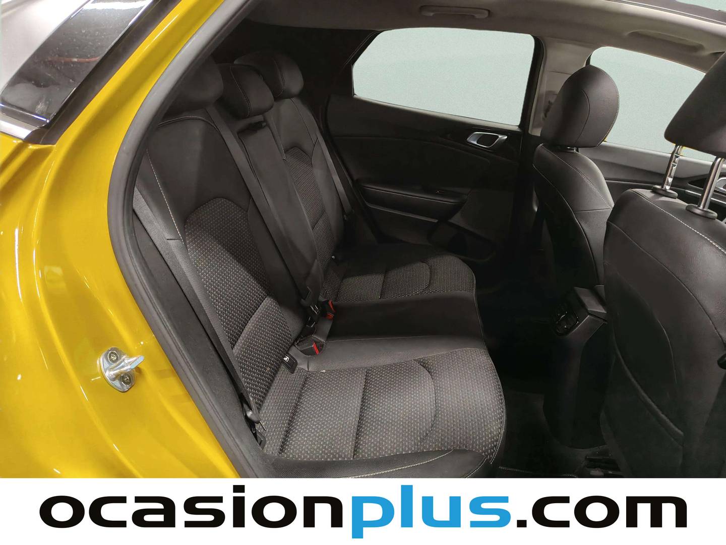 KIA XCeed KIA XCeed 1.6 MHEV Emotion DCT (136 CV) al mejor precio