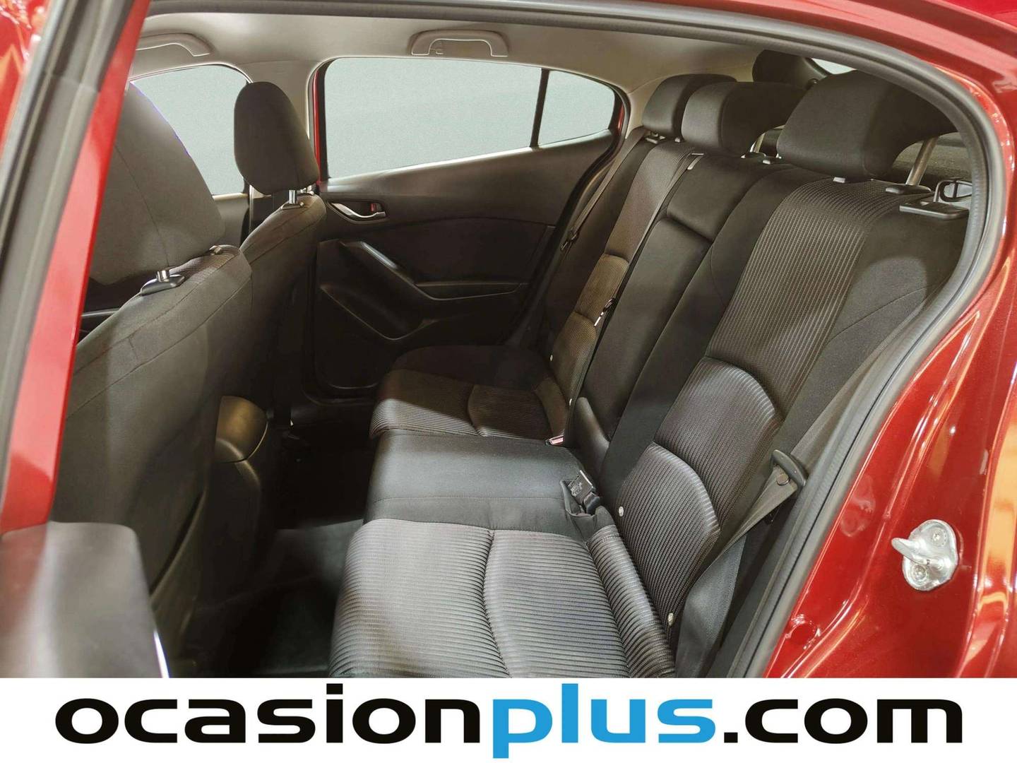 Foto asientos traseros Mazda Mazda3 Mazda Mazda 3 2.0 GE Luxury MT (120 CV)