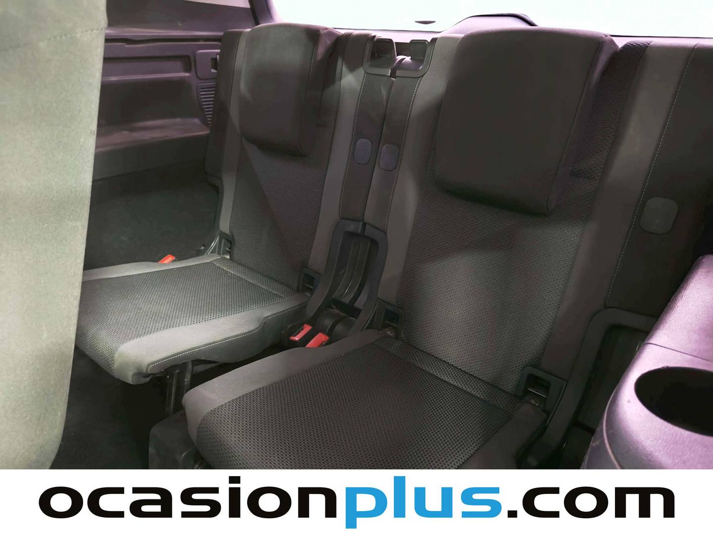 Extras y acabados del Volkswagen Touran Volkswagen Touran Business 1.6 TDI (115 CV) 7 Plazas