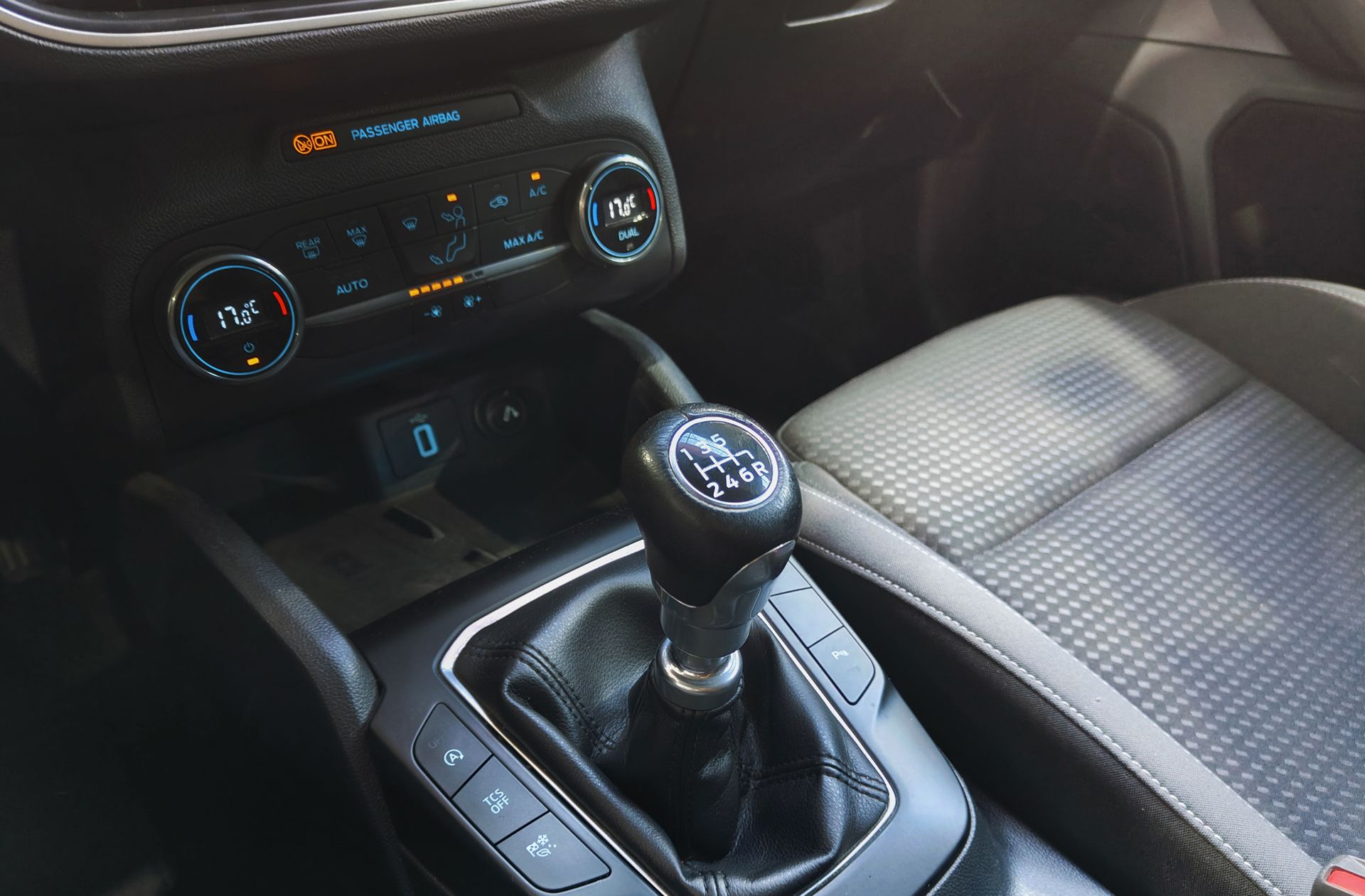 Ford Focus 1.0 EcoBoost MHEV Trend+ - foto 5