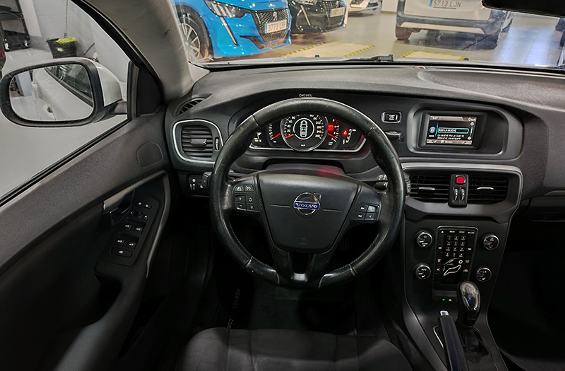 Volvo V40 1.6 D2 Kinetic - foto 18