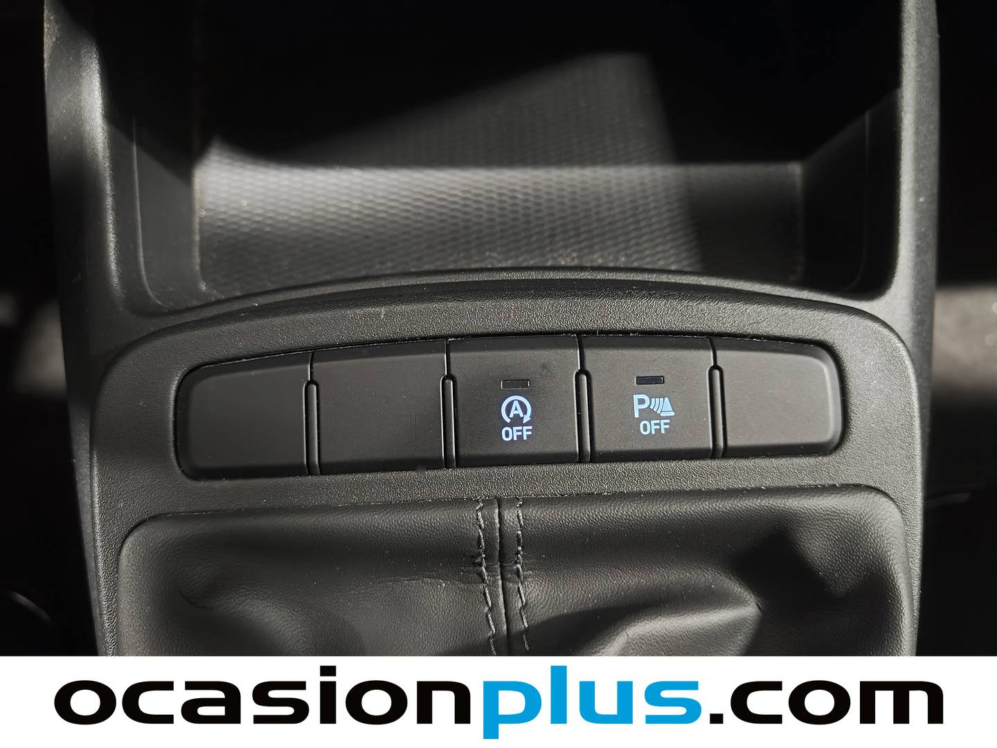 Equipamiento del Hyundai i10 Hyundai i10 1.2 Tecno 2C (84 CV)