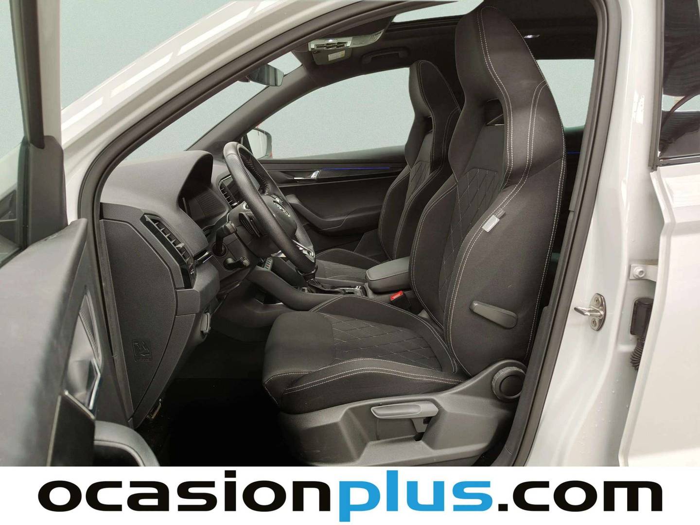 Foto asientos delanteros Skoda Karoq Skoda Karoq 1.5 TSI ACT Sportline DSG (150 CV)