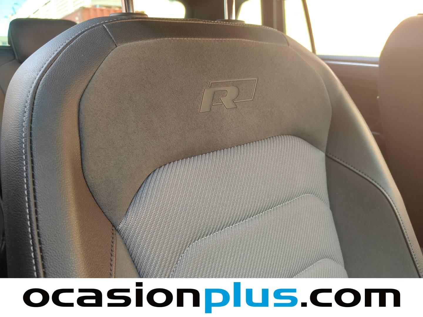 Foto Volkswagen Tiguan Volkswagen Tiguan 2.0 TDI 4Motion (190 CV) DSG Pack R-Line