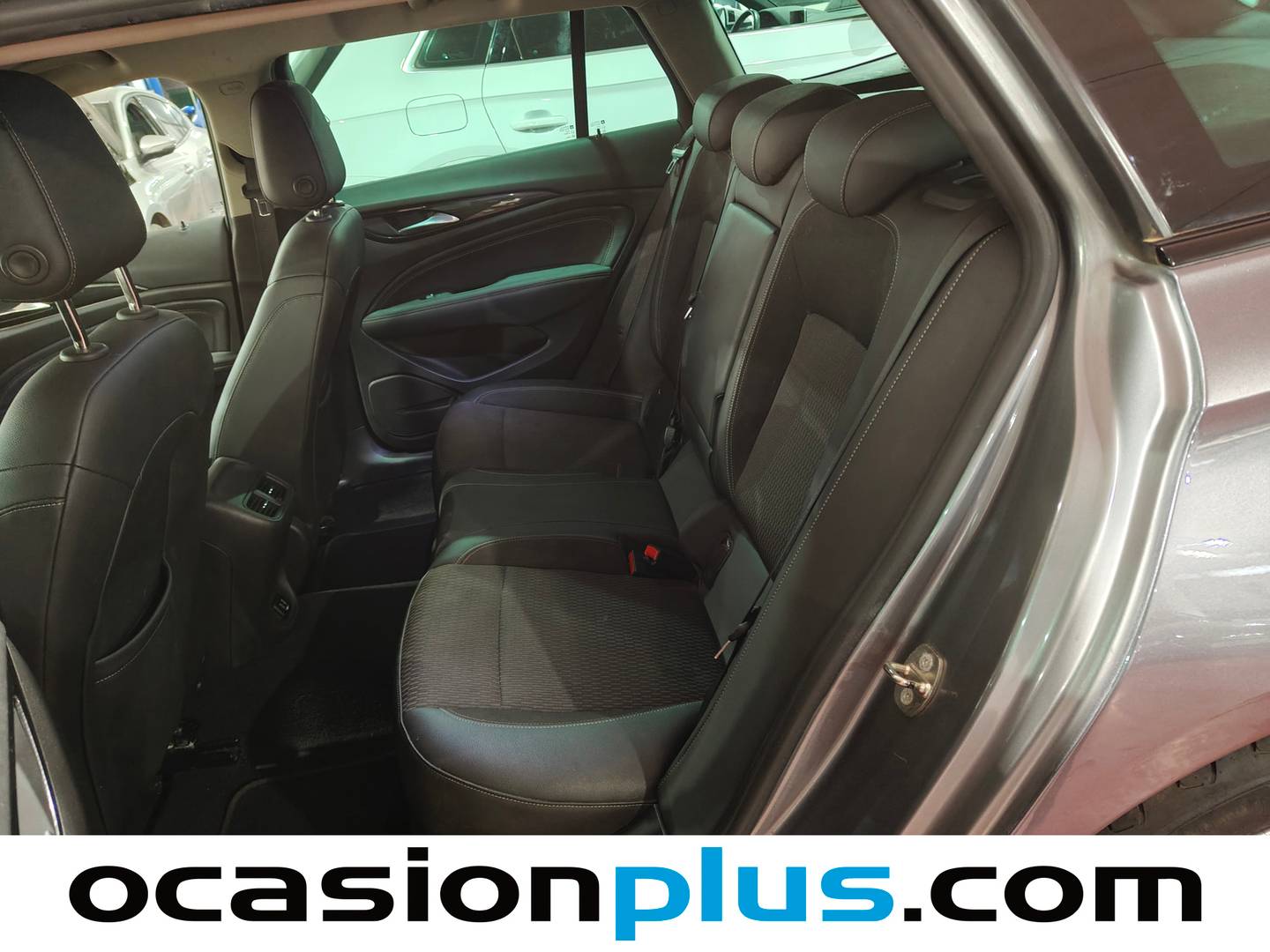 Foto asientos traseros Opel Insignia Opel Insignia Sports Tourer 2.0 CDTI Turbo D Excellence Auto (170 CV)