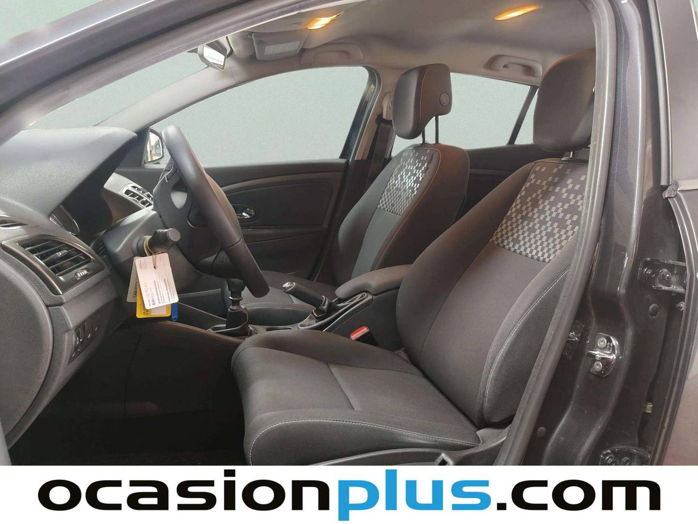 Foto asientos delanteros Renault Mégane Renault Megane Expression Energy TCE (115 CV) S&S