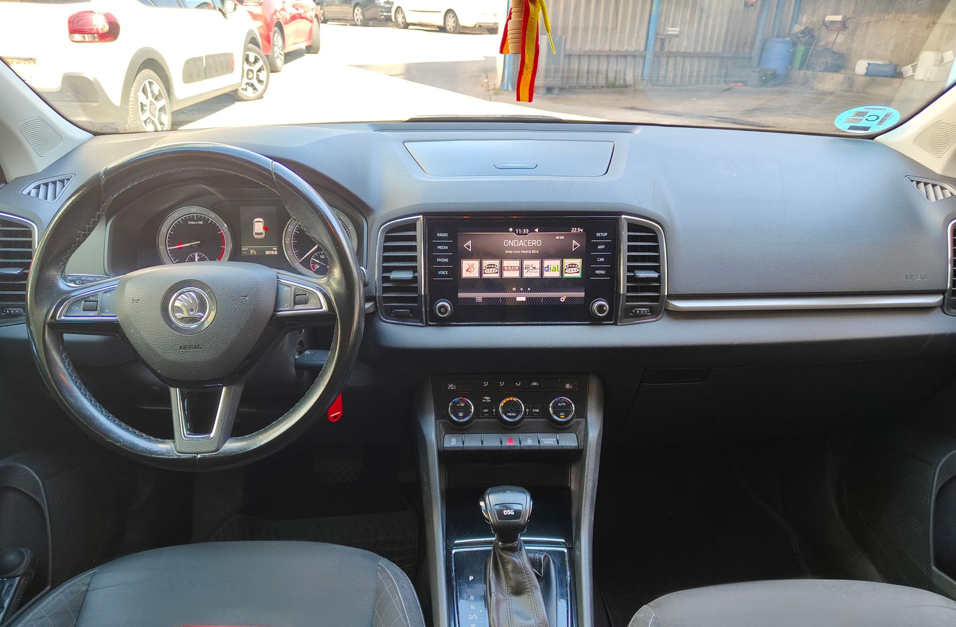 Škoda Karoq 1.5 TSI ACT Ambition DSG - foto 6