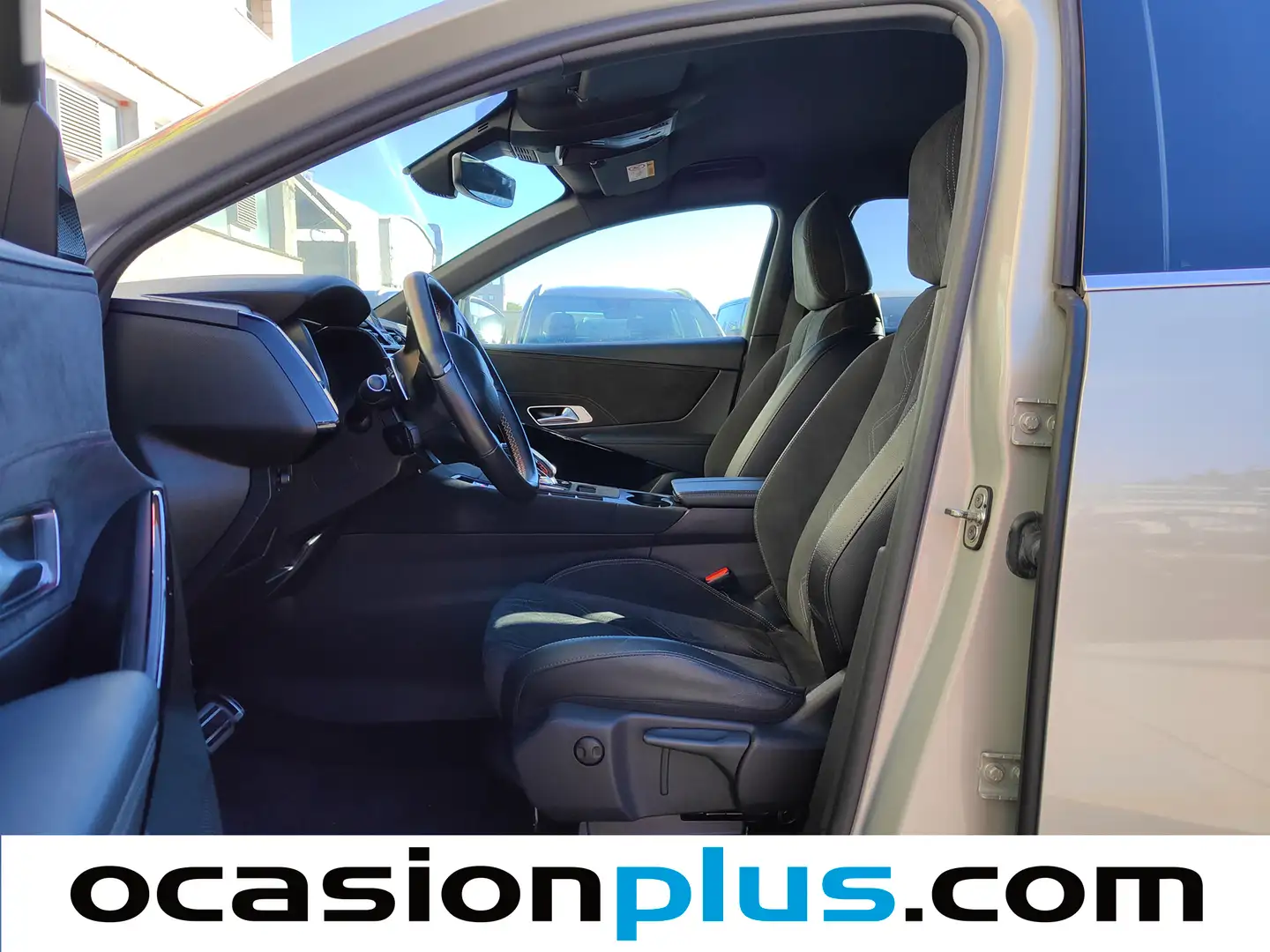 Foto DS DS 7 Crossback DS DS7 Crossback PureTech 180 Performance Line Auto (180 CV)