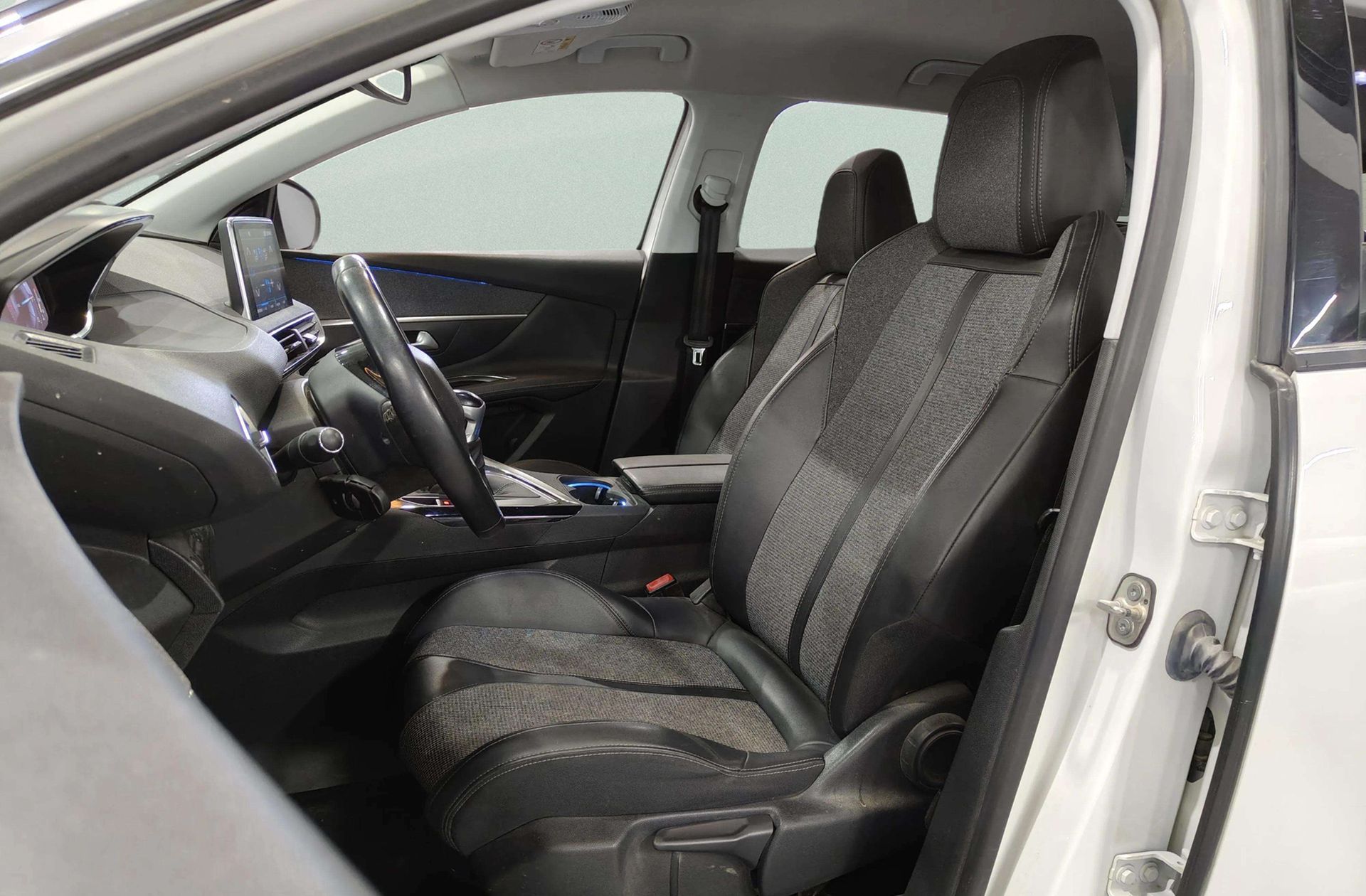 Peugeot 3008 PureTech 130 Allure - foto 11