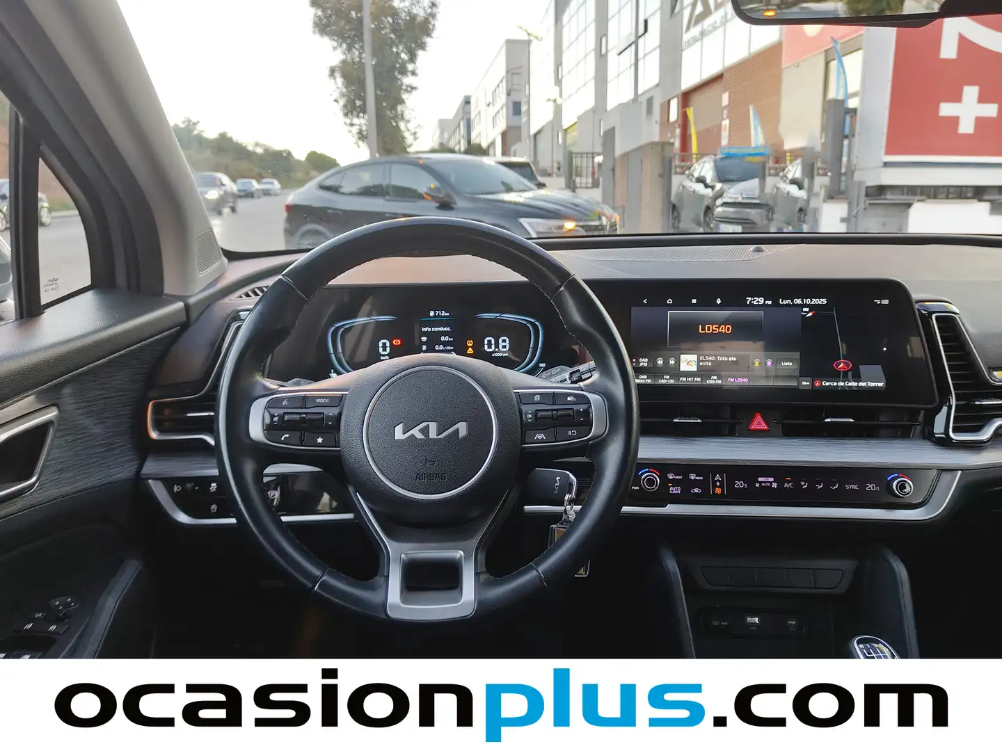 Foto KIA Sportage Kia Sportage 1.6 CRDi MHEV Business 4x2 (136 CV)