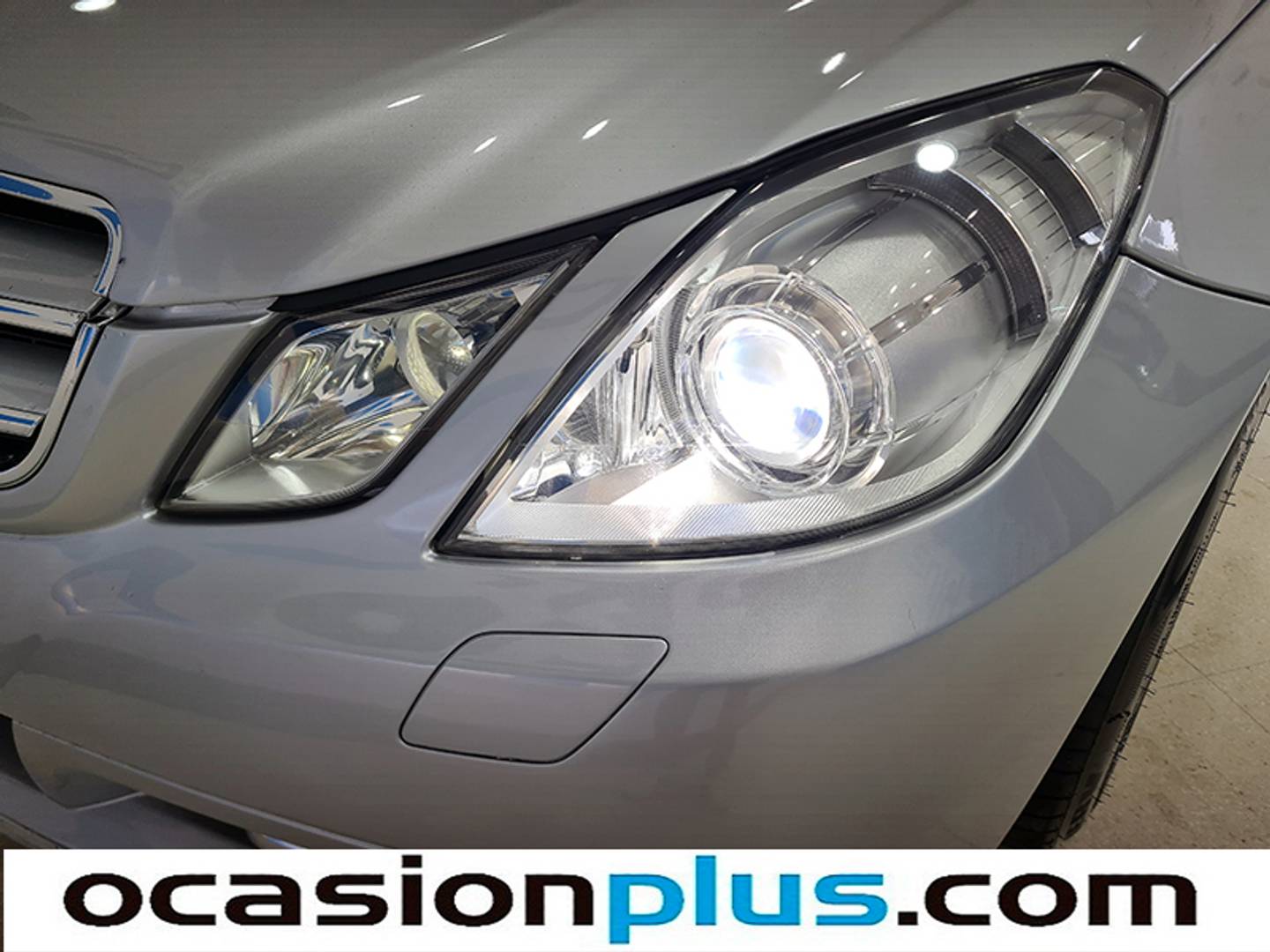 Foto Mercedes Clase E Mercedes-Benz Clase E E 220 CDI Coupe Blue Efficiency Avantgarde (163 CV)