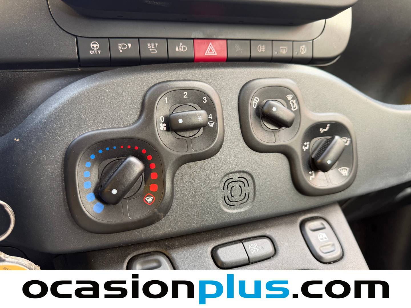 Equipamiento del Fiat Panda Fiat Panda 1.0 Hybrid (70 CV)