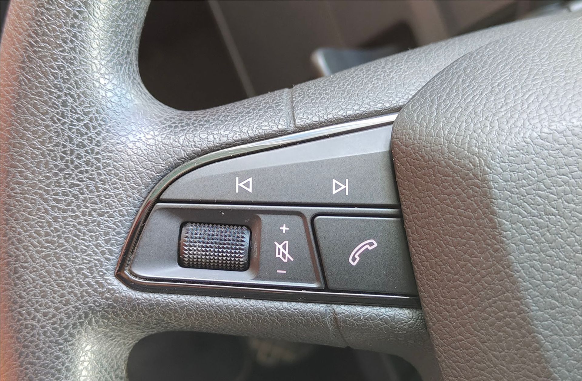 SEAT Arona 1.0 TGI GNC Reference Edition - foto 26