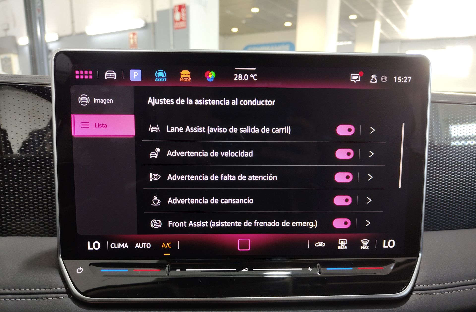 Volkswagen Tiguan ``Más`` 1.5 eTSI DSG - foto 30