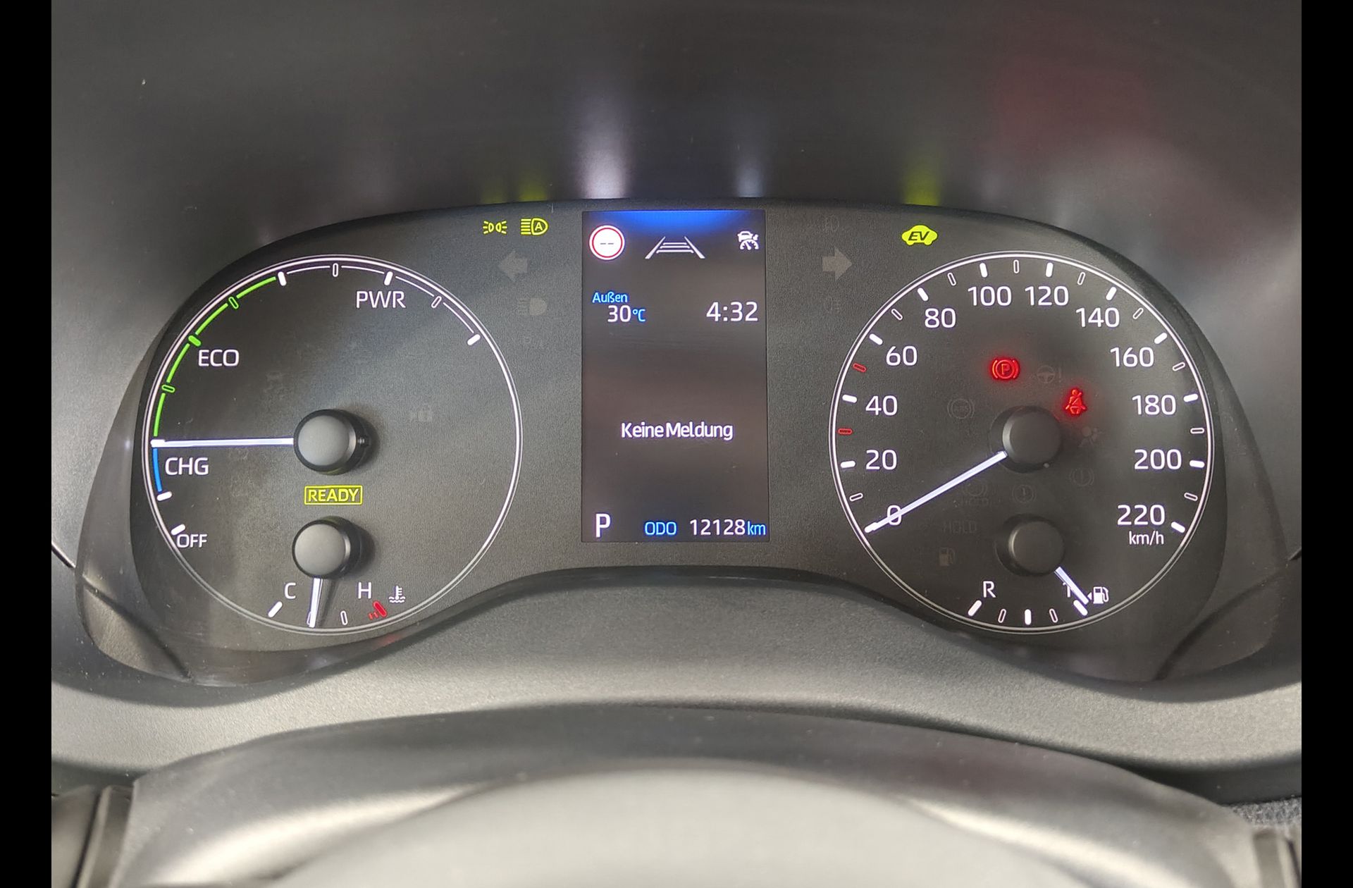 Toyota Yaris 120H Active Plus - foto 21