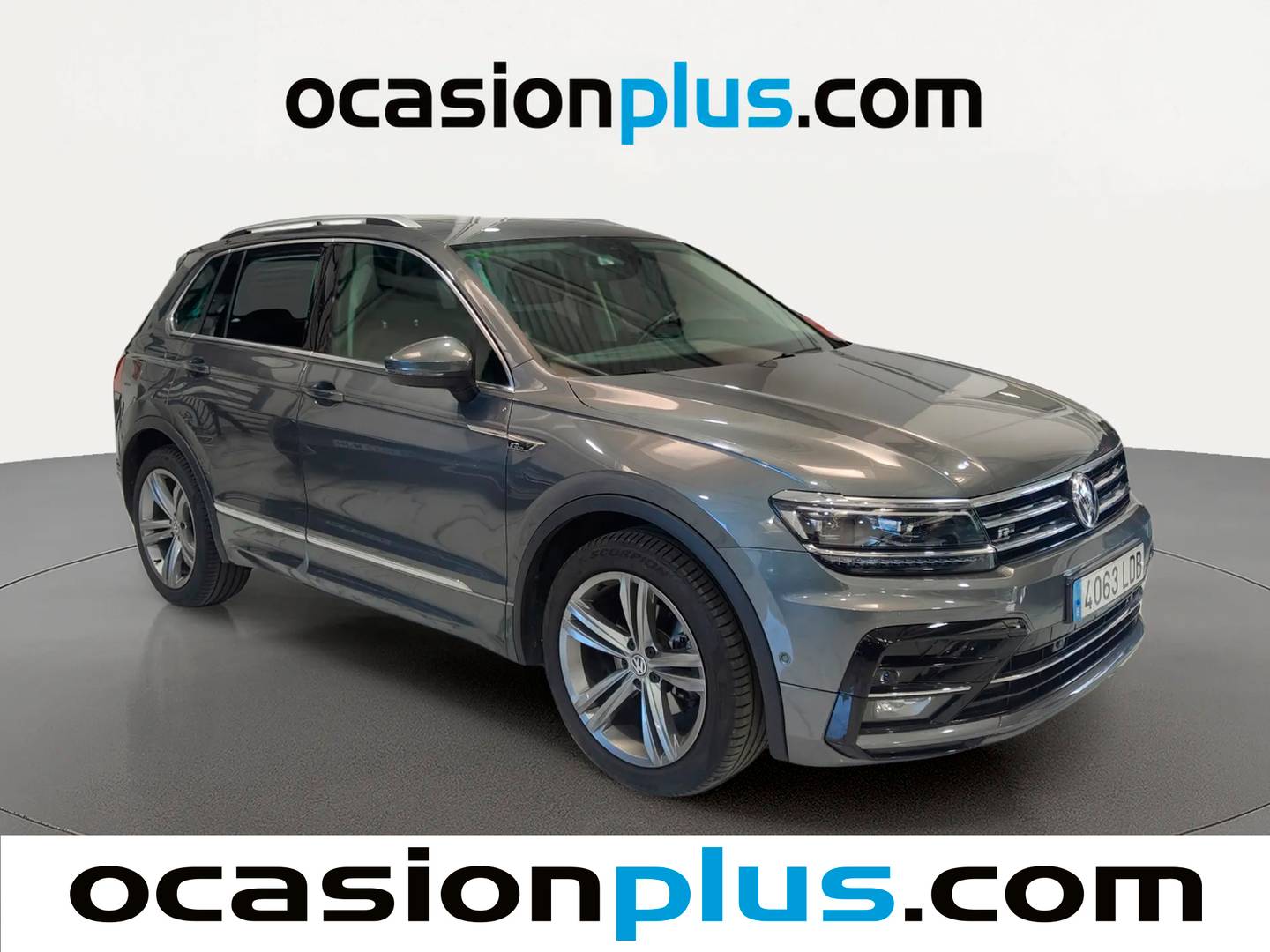 Foto delantera Volkswagen Tiguan Volkswagen Tiguan Sport 1.5 TSI (150 CV) DSG derecha