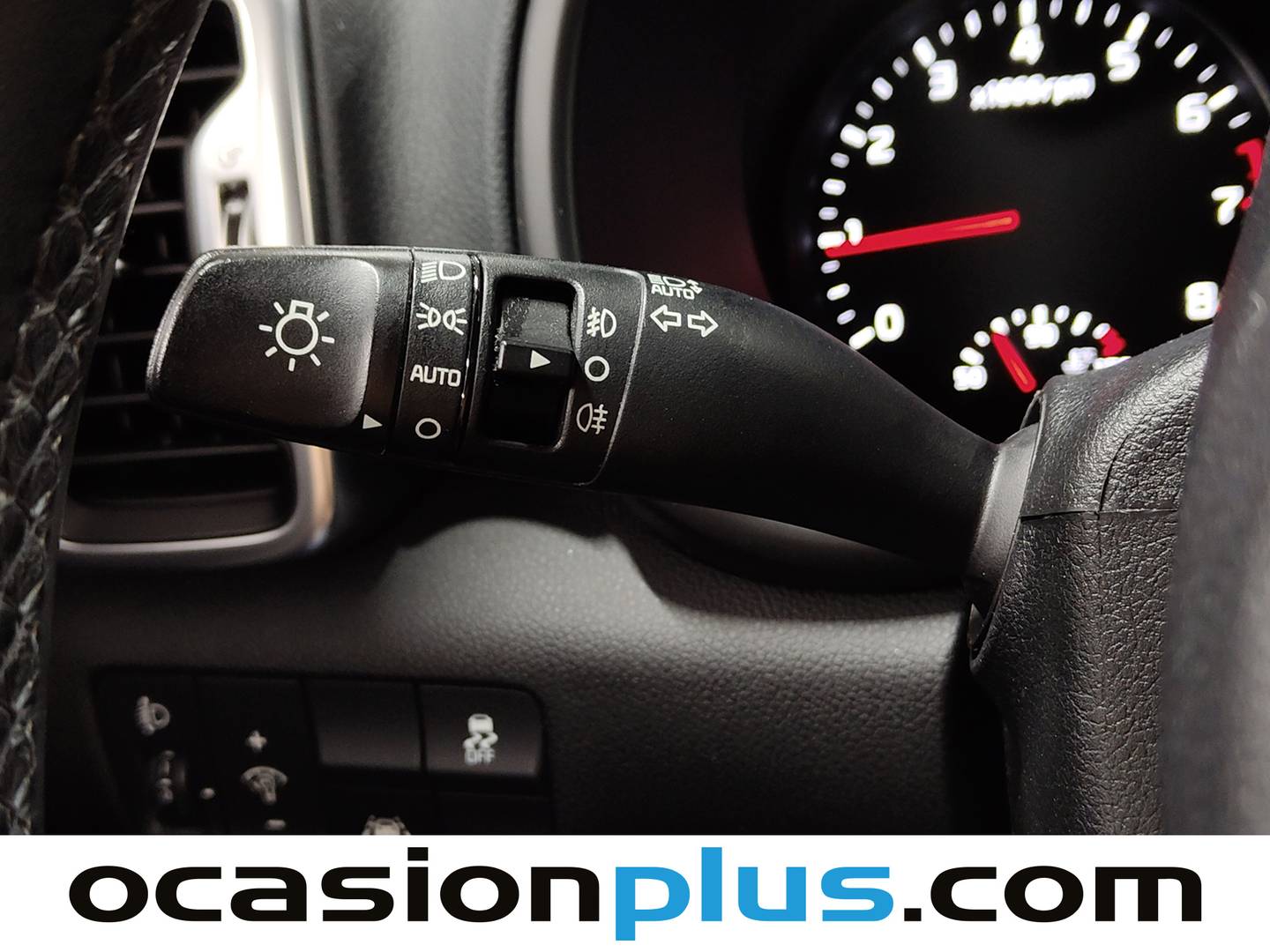 Accesorios del KIA Sportage KIA Sportage 1.6 GDi x-Tech17 4x2 (132 CV)