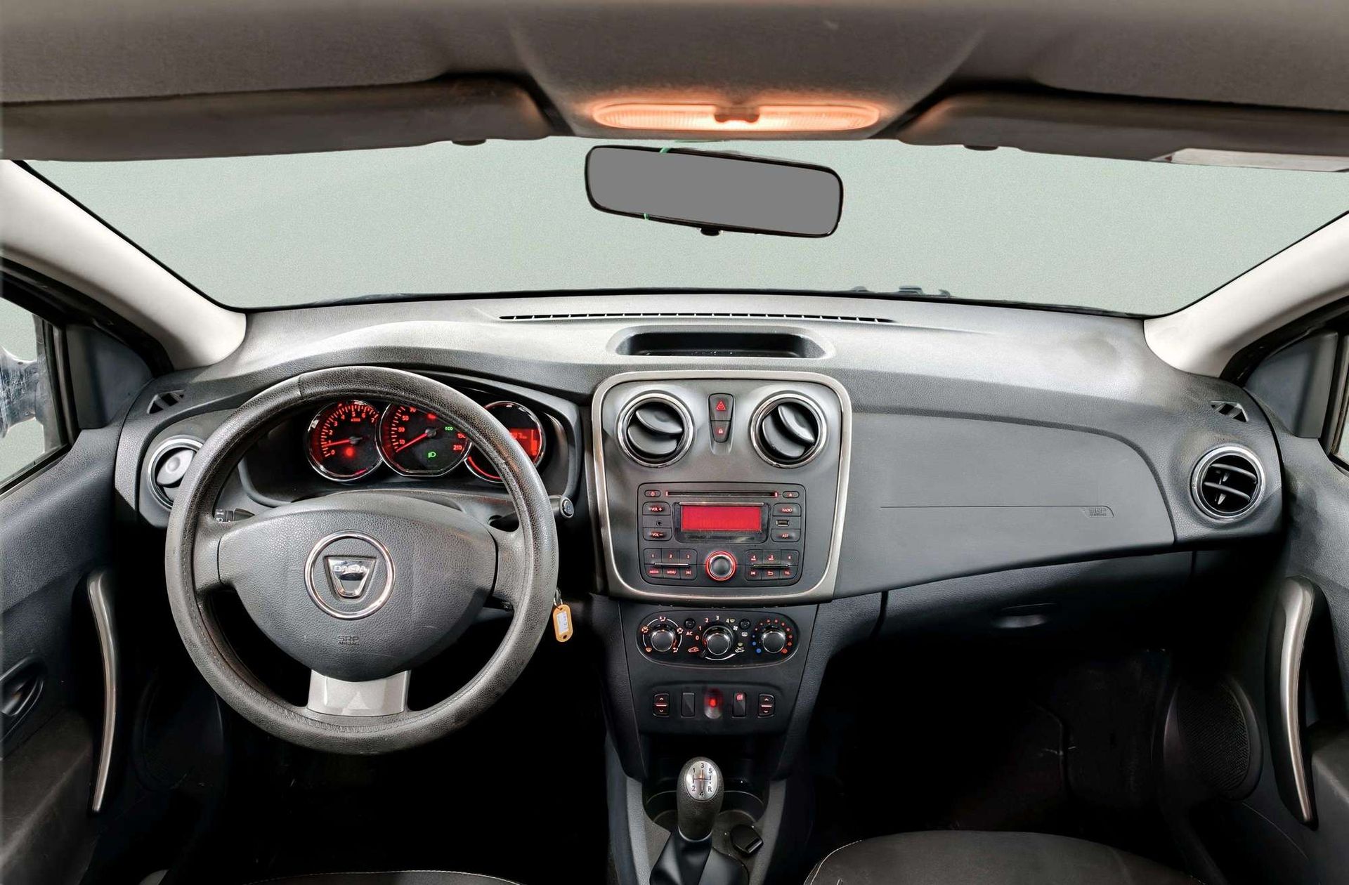 Dacia Logan MCV Laureate dCi - foto 6