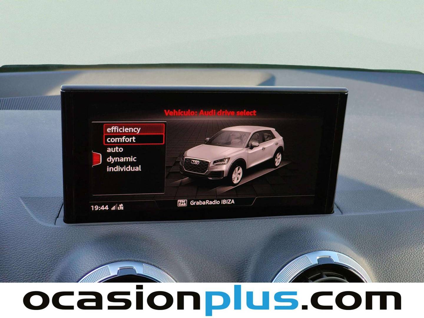 Acabados Audi Q2 Audi Q2 Adrenalin 35 TDI (150 CV) S tronic Pack S Line