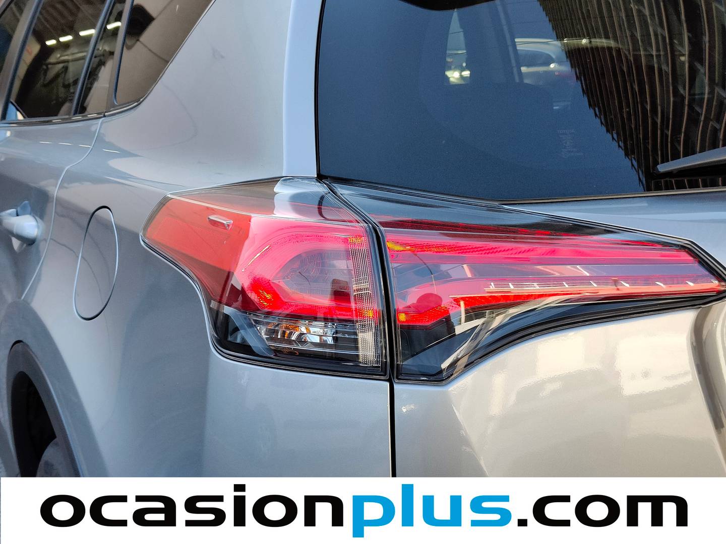 Extras del Toyota Rav4 Toyota Rav4 2.5l hybrid Advance 2WD (197 CV)