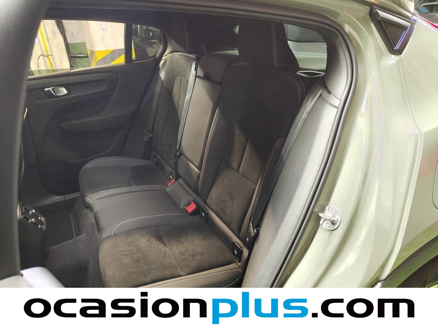 Foto Volvo C40 Volvo C40 Eléctrico Recharge Twin Ultimate AWD AT (408 CV)