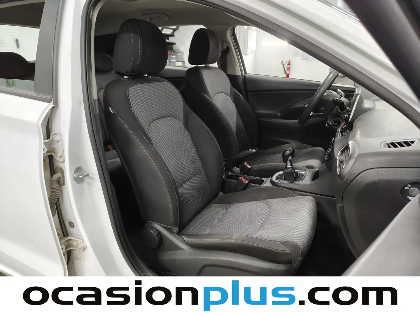 Foto Hyundai i30 Hyundai i30 1.5 DPI Essence (110 CV)