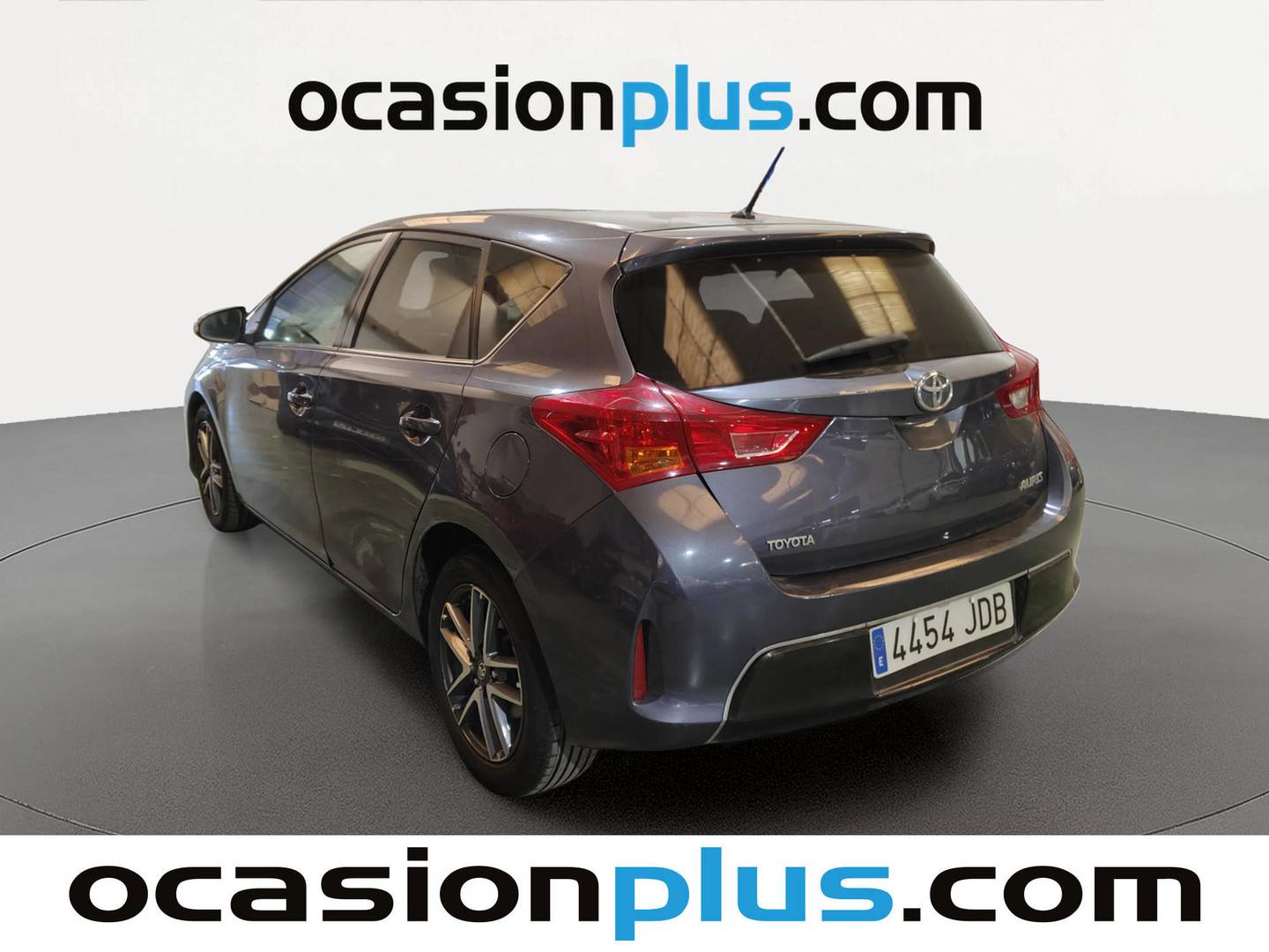 Foto trasera Toyota Auris Toyota Auris 90D Feel! (90 CV) izquierda