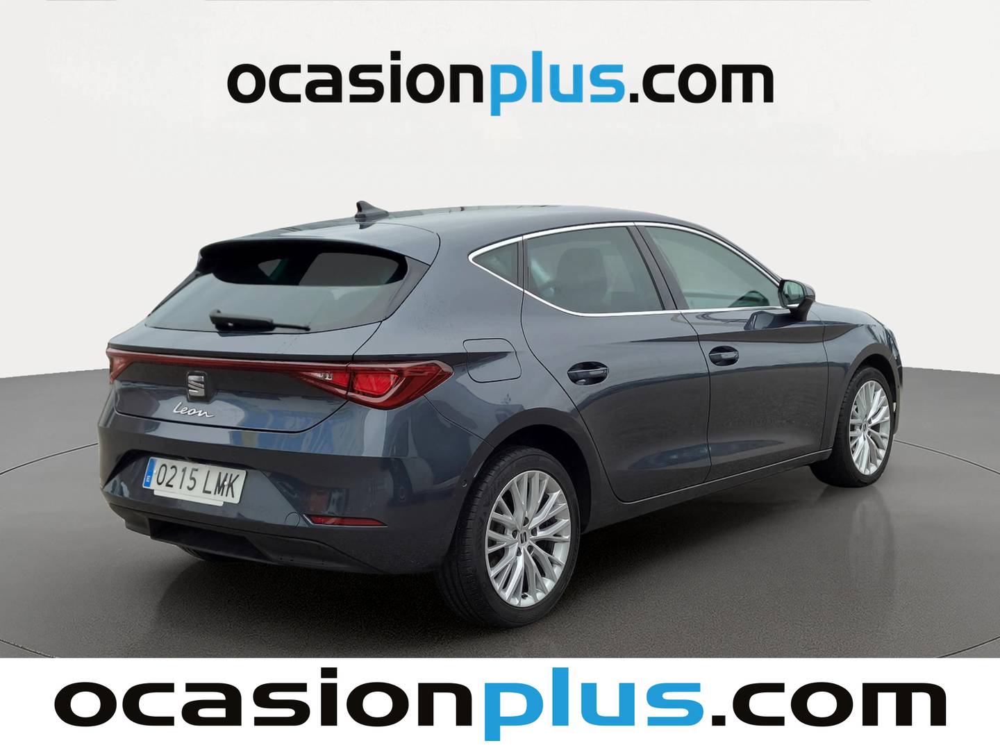 Foto trasera Seat León SEAT León 2.0 TDI S&S Xcellence Go L DSG (150 CV) derecha