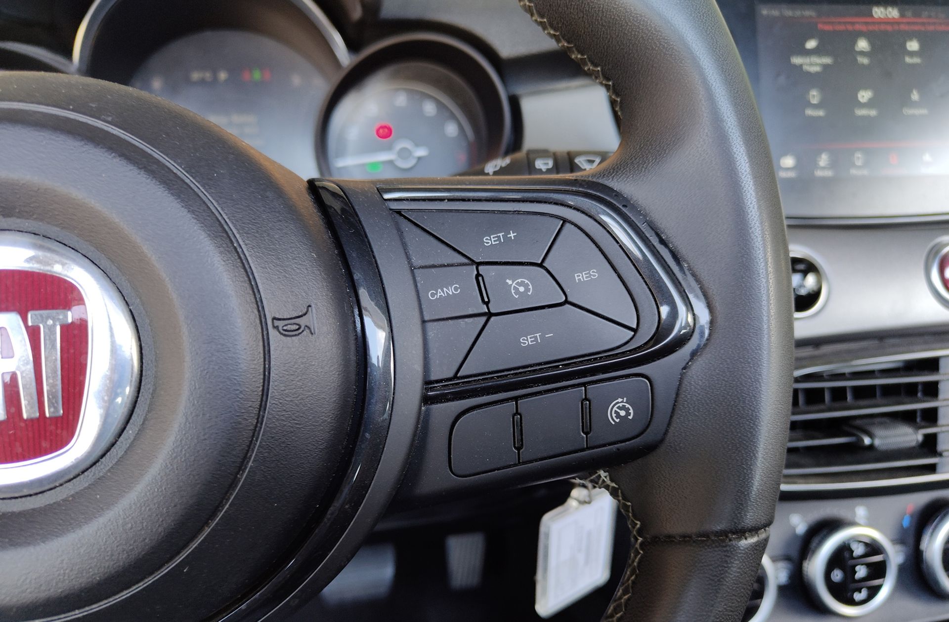 Fiat 500X 1.5 Hybrid Sport DCT - foto 25