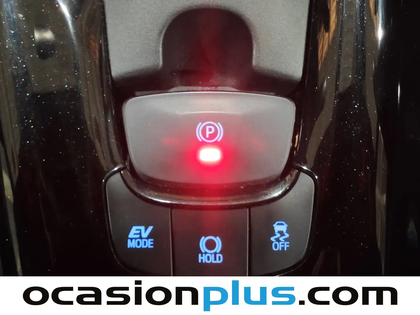 Foto Toyota C-HR Toyota C-HR 1.8 125H Advance Plus Luxury (122 CV)