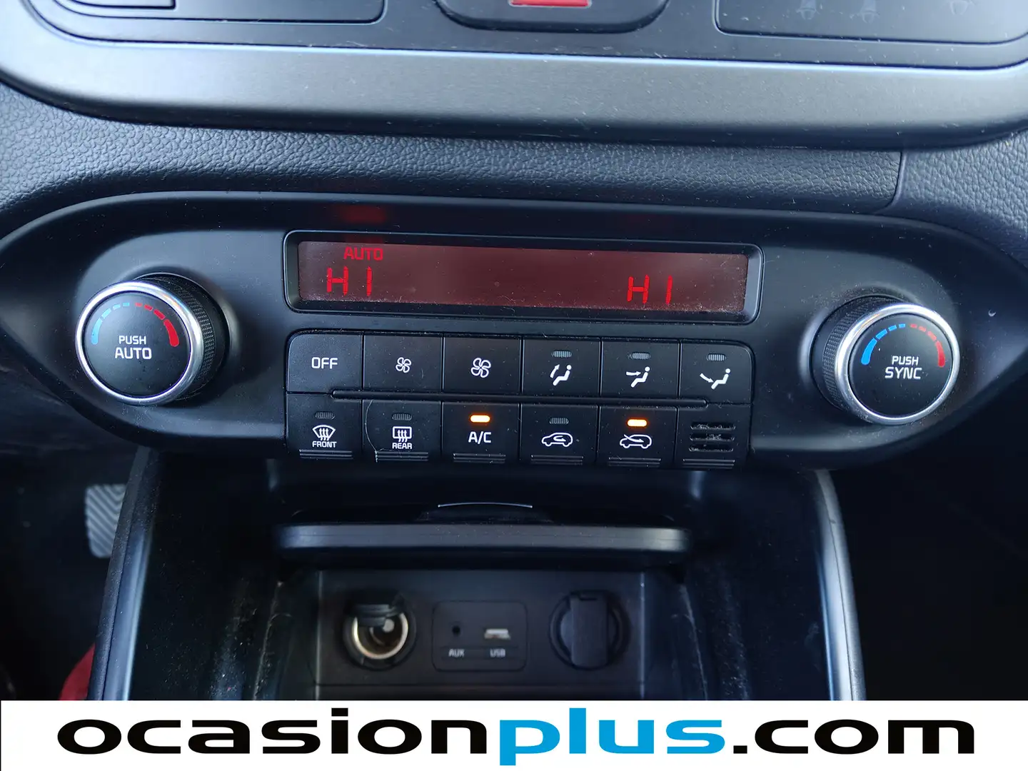 Foto KIA Carens Kia Carens 1.7 CRDi VGT Concept Eco-Dynamics (115 CV) 7 Plazas