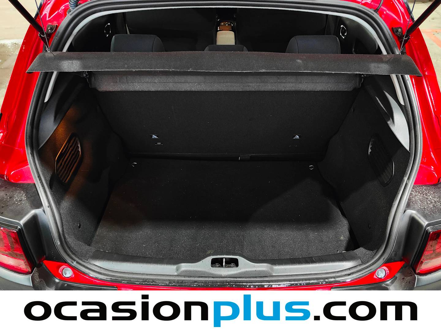 Fotos maletero Citroën C4 Cactus Citroen C4 Cactus e-HDI 92 Feel Fine ETG6 (92 CV)