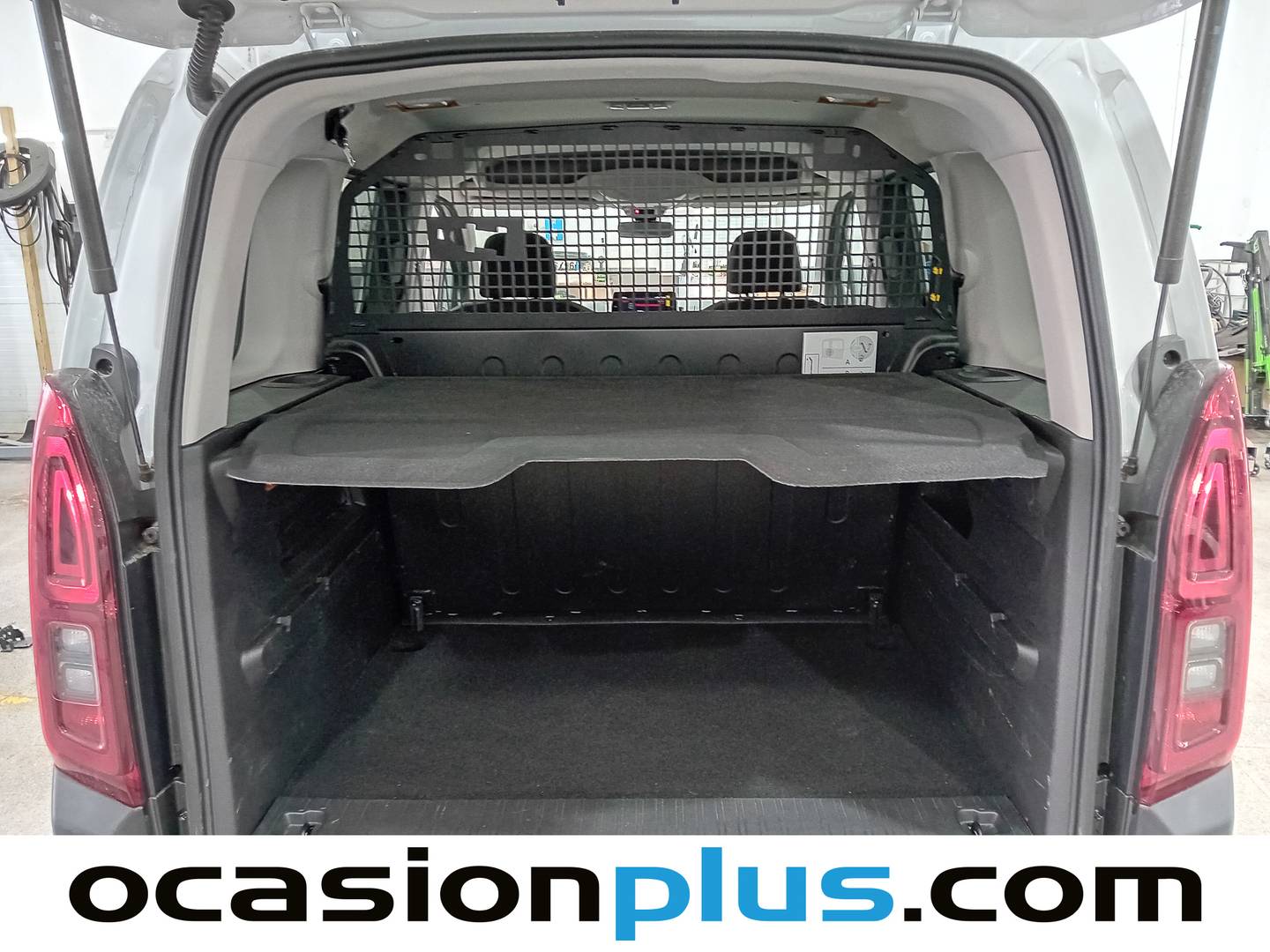 Fotos maletero Citroën Berlingo Citroën Berlingo BlueHDi 130 S&S Talla M Shine (130 CV)