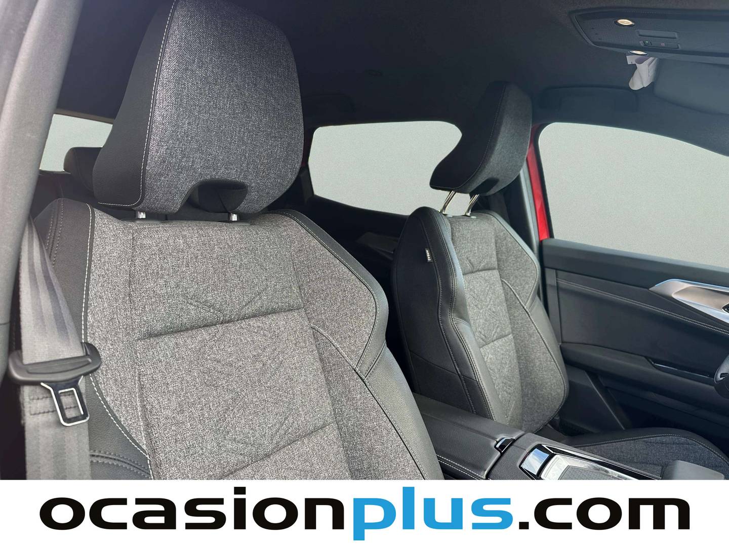 Equipamiento del Renault Austral Renault Austral Techno E-Tech Full Hybrid (200 CV)