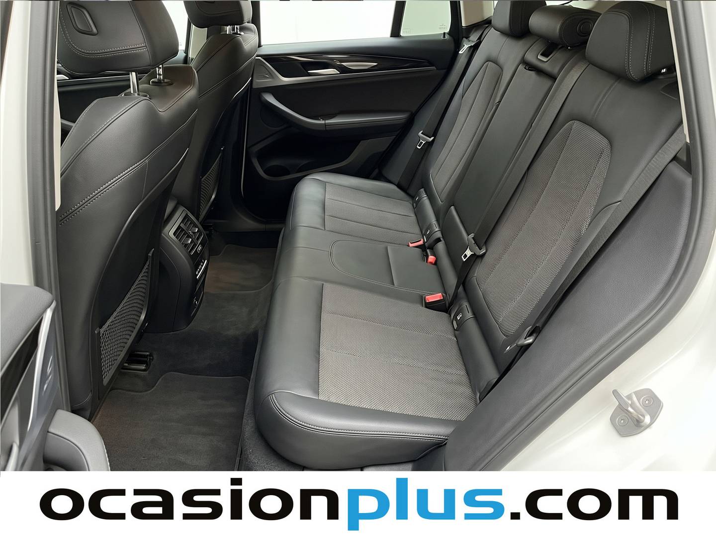 Foto asientos traseros BMW X3 BMW X3 xDrive20d (190 CV)