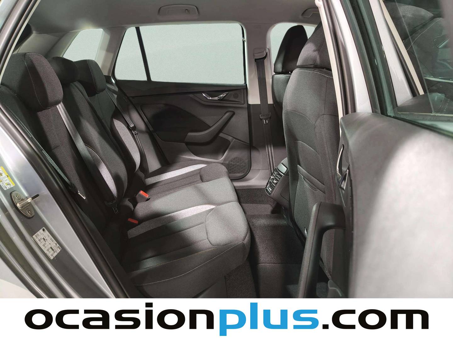 Skoda Kamiq Skoda Kamiq 1.0 TSI Selection DSG (115 CV) gasolina