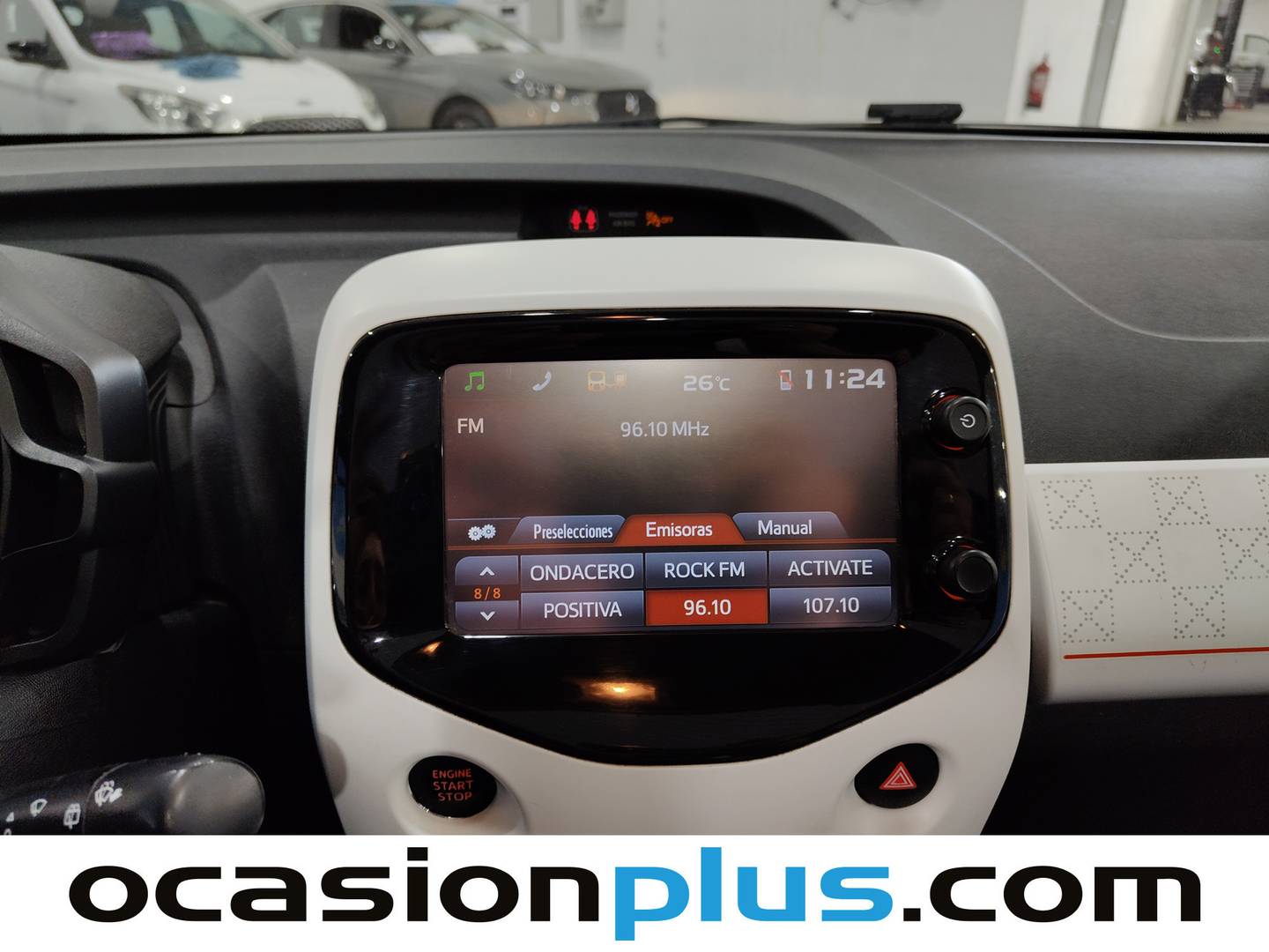 Peugeot 108 Peugeot 108 1.2 PureTech Roland Garros TOP! (82 CV) gasolina