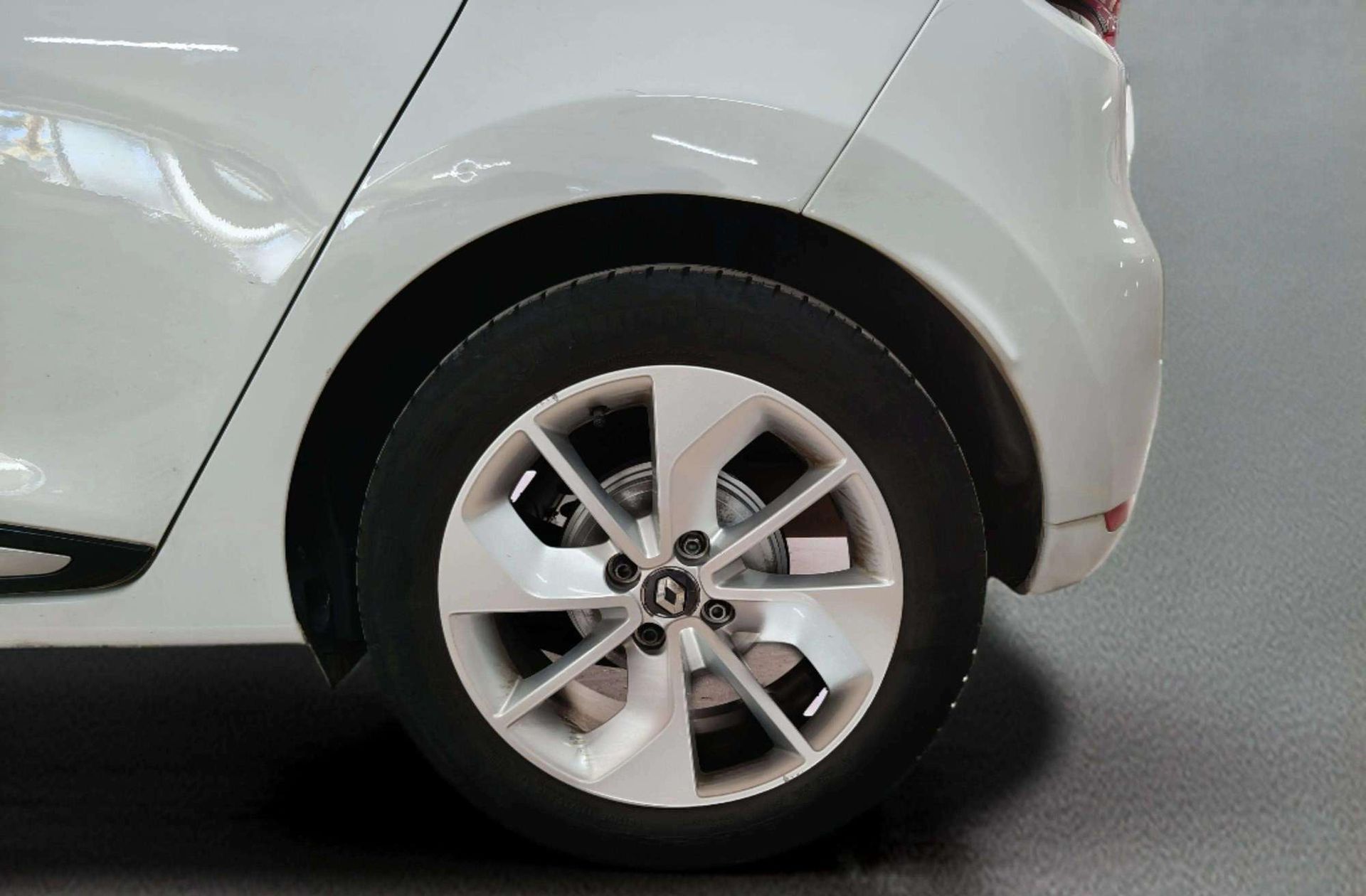 Renault Clio Limited Energy TCe - foto 38