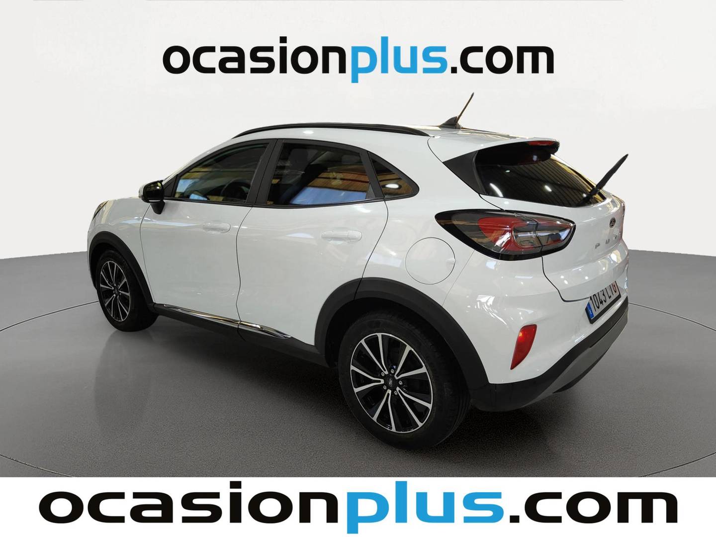 Foto delantera Ford Puma Ford Puma 1.0 EcoBoost MHEV Titanium (125 CV) derecha