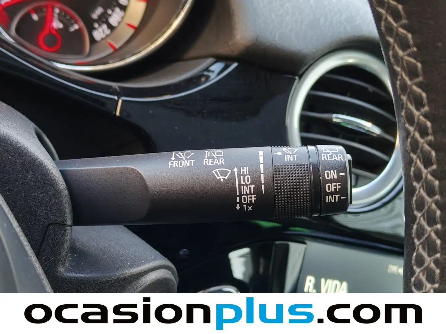 Foto Opel Adam Opel Adam 1.4 XEL Glam (87 CV)