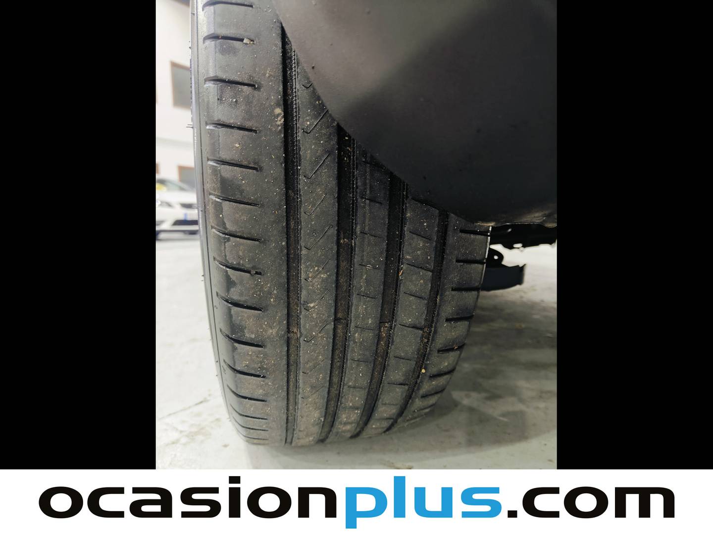 Foto Jeep Avenger Jeep Avenger 1.2 G Summit (100 CV)